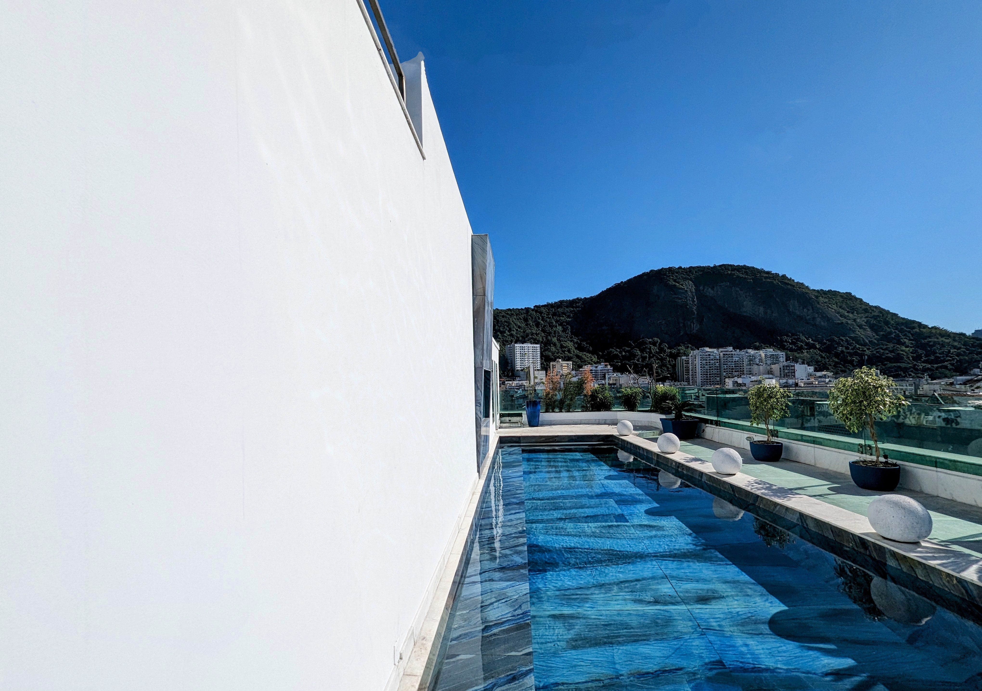 Cobertura Copacabana Frontal Mar