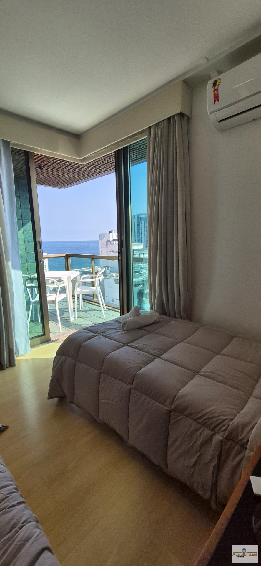 Tiffany's Ipanema Flats 1006