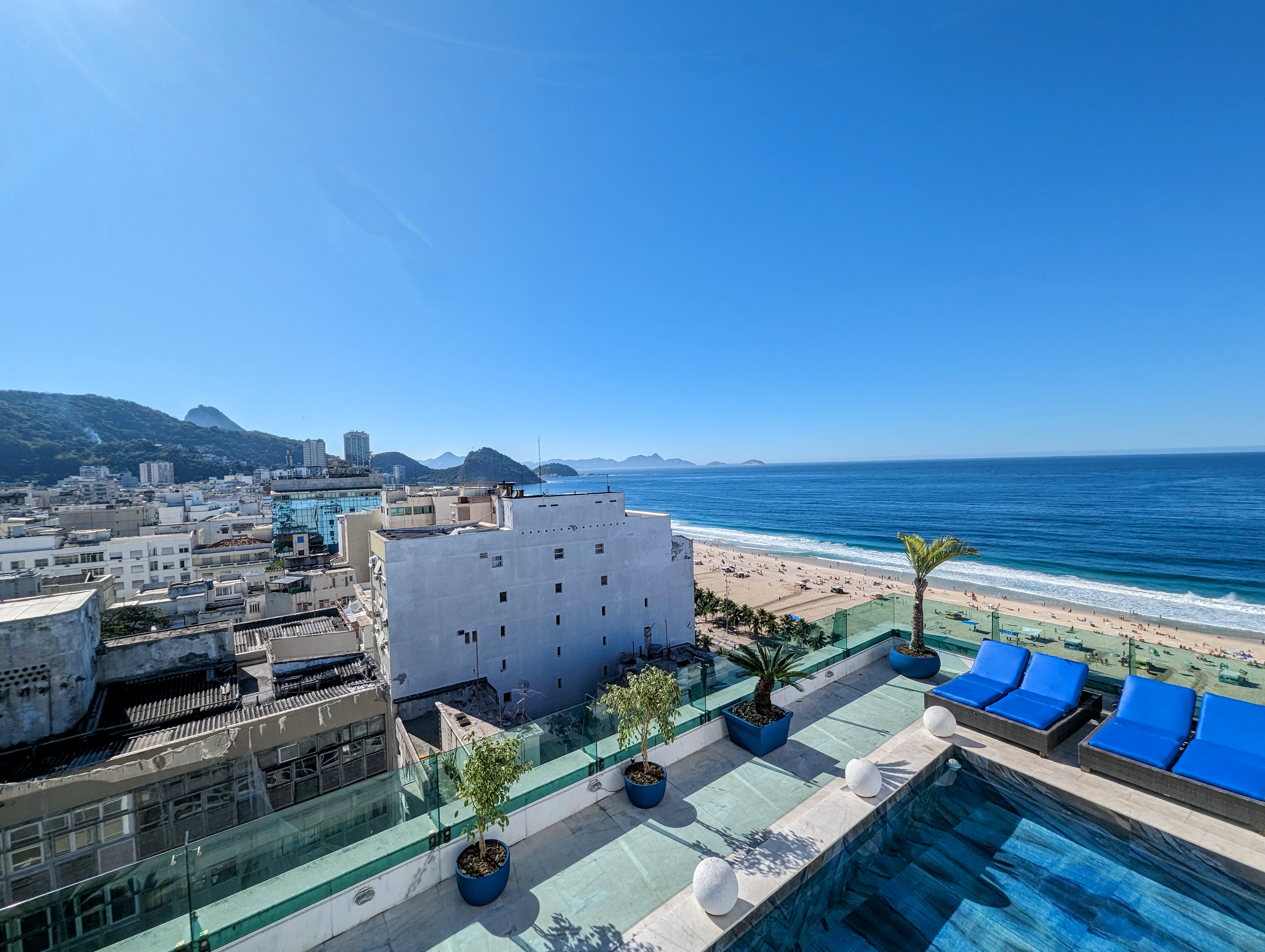 Cobertura Copacabana Frontal Mar