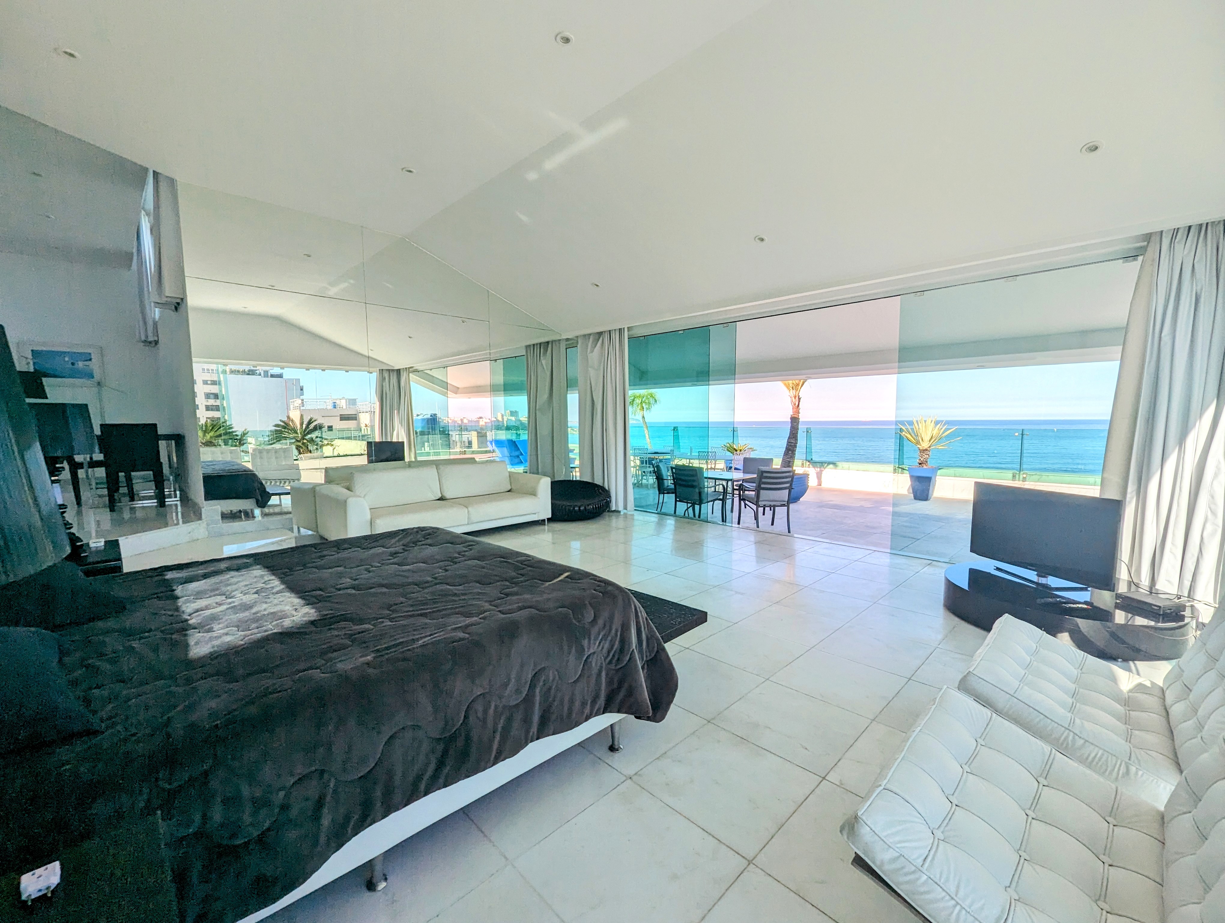 Cobertura Copacabana Frontal Mar