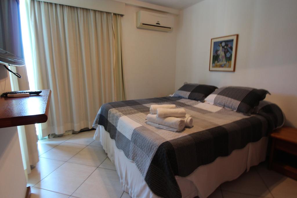 Tiffany’s Ipanema 903