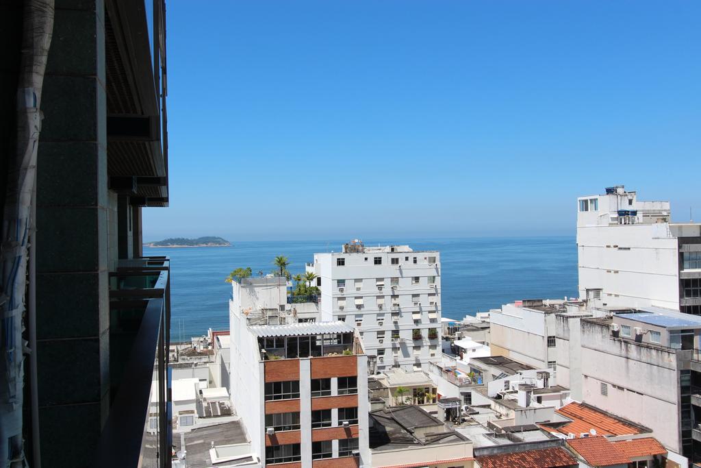 Tiffany’s Ipanema 903