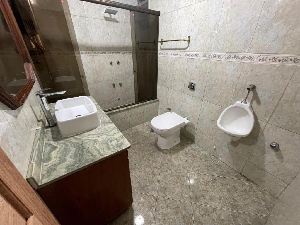 Dois quartos Copacabana central