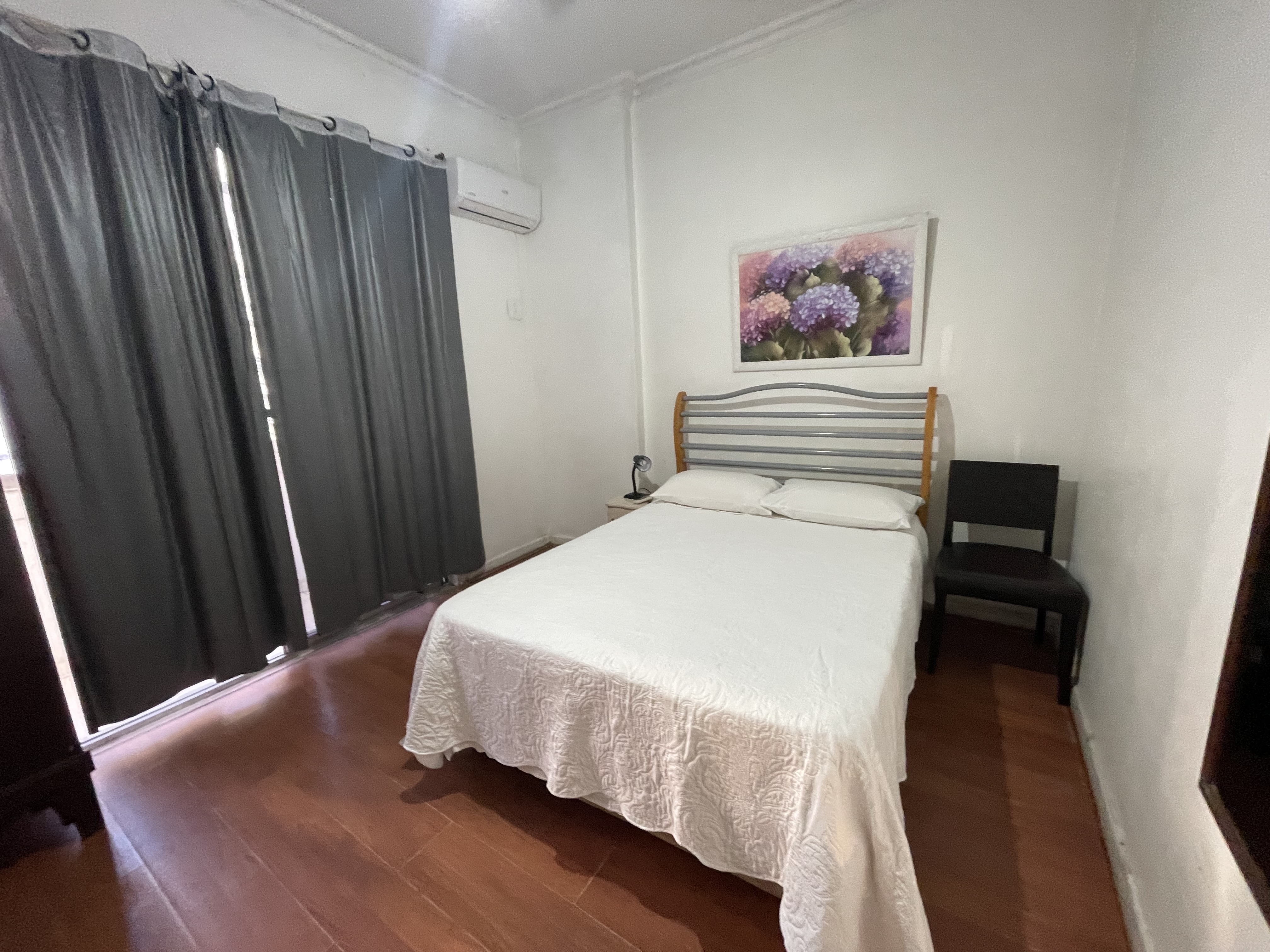 Quatro quartos próximo do Metrô Copacabana