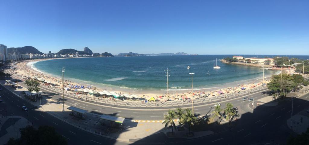 Apartamento Frontal Mar posto 6 Copacabana