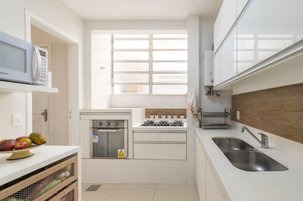 Apartamento Frontal Mar posto 6 Copacabana